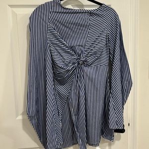 Asymmetrical Twist Top